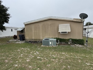 WELCOME HOME!!  Beautifully maintained and upgraded 2 bedroom, 2 - photo 4