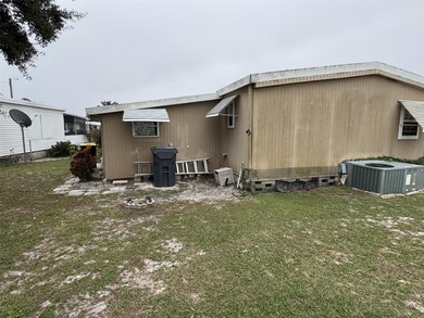WELCOME HOME!!  Beautifully maintained and upgraded 2 bedroom, 2 - photo 5