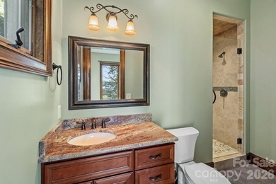 Where luxury meets the water's edge! This exquisite waterfront - photo 18