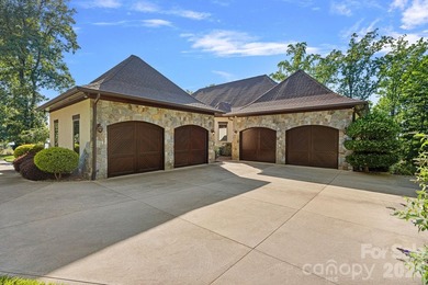 Where luxury meets the water's edge! This exquisite waterfront - photo 36