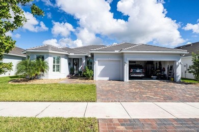 Move-in ready and loaded with upgrades, this Stellar model - photo 44