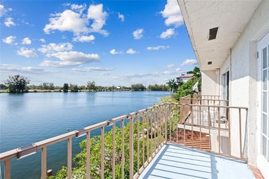 Lake Condo For Sale in Deerfield Beach, Florida