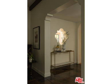 Built in 1924 by aviation pioneer Earle Ovington, Casa Loma is - photo 12