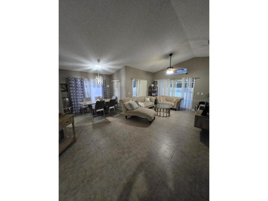Additional listing photo 4