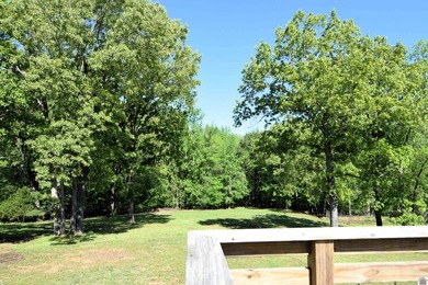 Welcome to this Kentucky Lake Home where quality meets space - photo 9