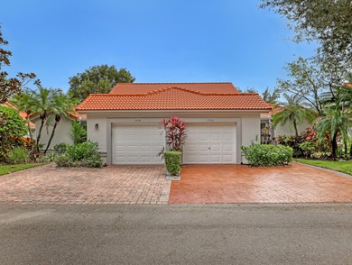 Lake Home For Sale in Boynton Beach, Florida