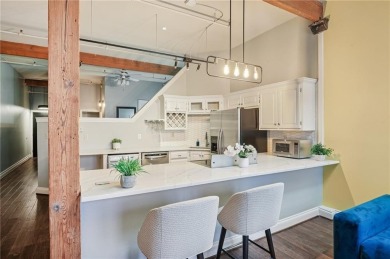 Live in the heart of Kansas City's Garment District at the