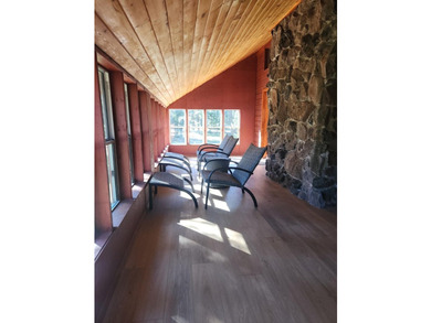 Mountain respite on beautiful accessible and expansive lot, at - photo 15