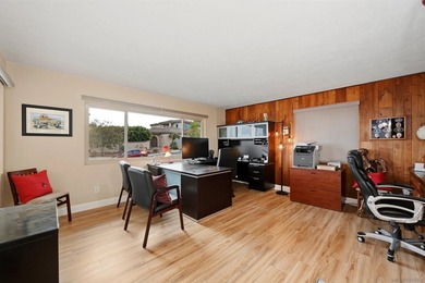 Perched on the Bay Park hillside, this 4,212 sq ft residence - photo 18