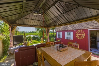 **WATERVIEW** Enjoy LIFE on the WATER here in this lovely 4 - photo 24
