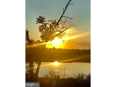 **WATERVIEW** Enjoy LIFE on the WATER here in this lovely 4 - photo 30