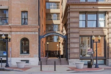 Live in the heart of Kansas City's Garment District at the