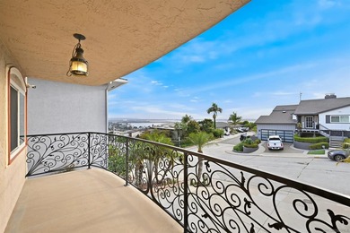 Perched on the Bay Park hillside, this 4,212 sq ft residence - photo 38