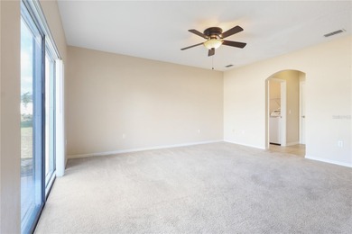 Seller will provide a $10,000 credit with a full-price offer - photo 9