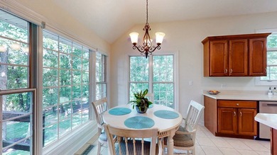 Custom Built Brick Beauty Immaculate 4/5 bedroom home w/ full - photo 10