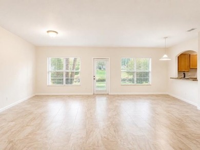 JUST REDUCED! BEST VALUE IN VERONA PALMS! Lowest-priced - photo 3