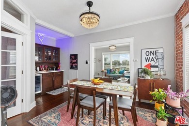 Charming, top-floor corner penthouse in the iconic Californian - photo 11