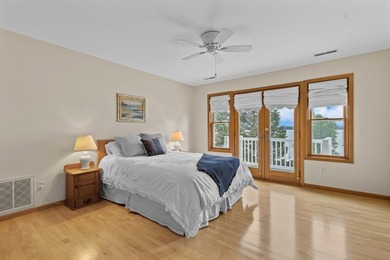 Grand family compound on the coveted IL Avenue area of Green - photo 30