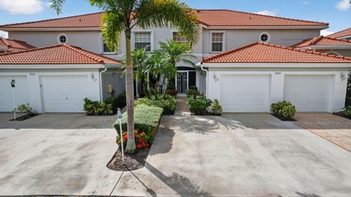 Lake Condo For Sale in Boynton Beach, Florida