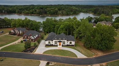 A Masterpiece in the exclusive North Harbour enclave on Lake - photo 3