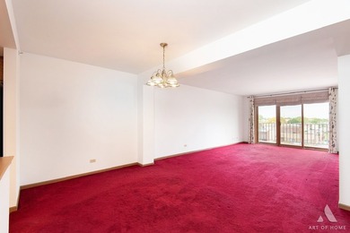 Top-floor 2 bed, 2 bath luxury condo with attached heated - photo 7