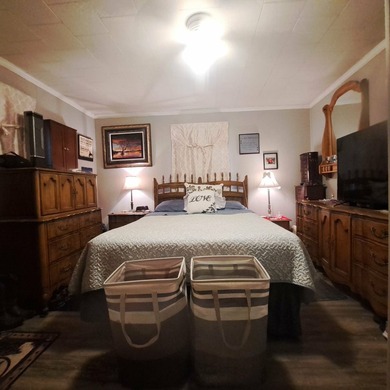 Want a low cost utility home on the edge of town? This is it! - photo 17