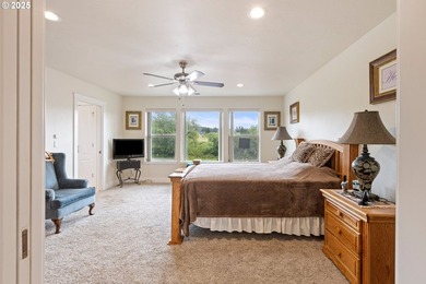 One-Level Home, SHOP, Additional Structure & 11+ Acres with Golf - photo 18