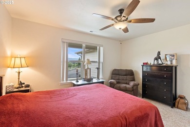 One-Level Home, SHOP, Additional Structure & 11+ Acres with Golf - photo 27