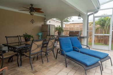 Beautiful Seminole Pool Home with Spa. This beautifully - photo 33