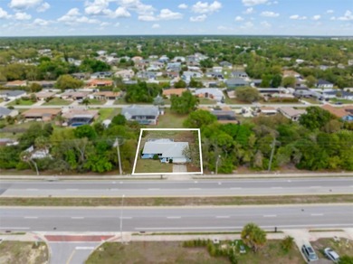 Beautifully updated 2 bedroom, 2 bath, 2 car garage home with - photo 34