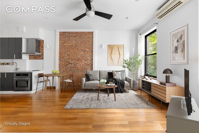 Hudson River Apartment For Sale in New York New York