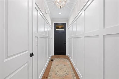 Experience the perfect blend of serenity and convenience in - photo 7