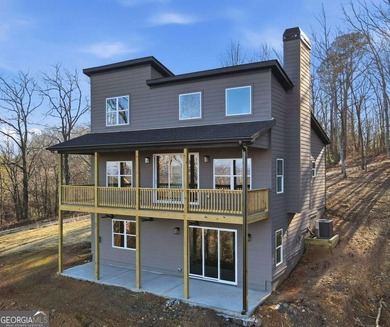New Construction! Amazing Mountain Views! This stunning modern - photo 1
