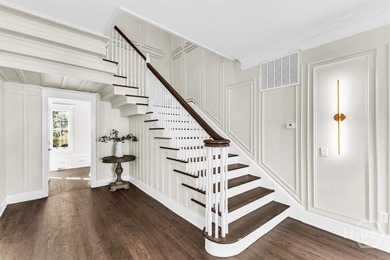 Experience luxury living in this fully renovated Savannah - photo 14