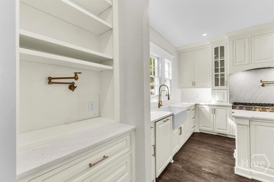 Experience luxury living in this fully renovated Savannah - photo 28