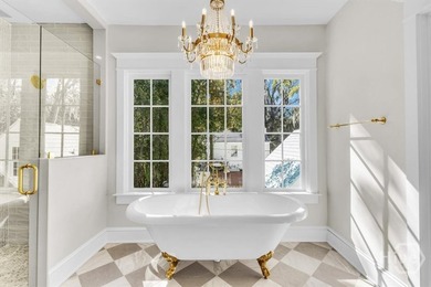 Experience luxury living in this fully renovated Savannah - photo 46