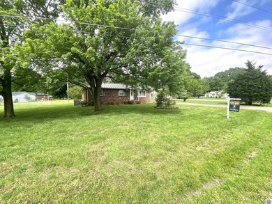 This property needs to be seen to be appreciated. Seller is - photo 3