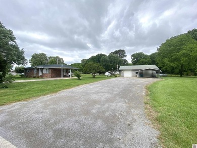 This property needs to be seen to be appreciated. Seller is - photo 5