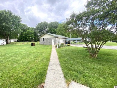 This property needs to be seen to be appreciated. Seller is - photo 8