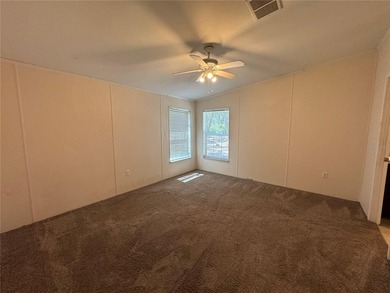 Very close proximity to Little Lake Weir! This rare 4.42-acre - photo 15
