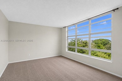 Welcome to Building 38, one of Palm-Aire's most desirable - photo 17