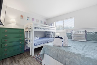 Beautifully renovated 2 bedroom, 2 bath villa in the gated - photo 18