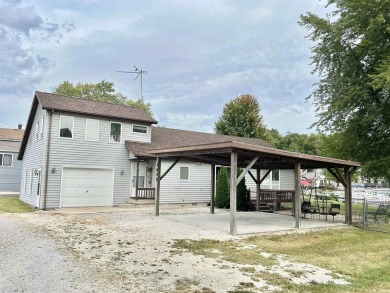 Lake Home For Sale in Columbia City, Indiana