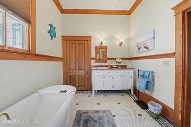 Timeless Charm Meets Modern Living -- Minutes from Downtown Bay - photo 25