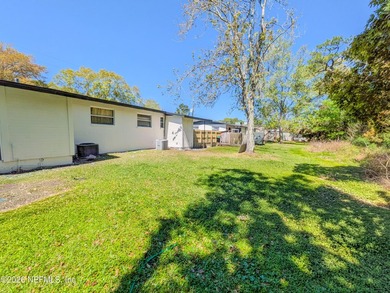 Rare Duplex Investment Opportunity in Jacksonville's Southside! - photo 5