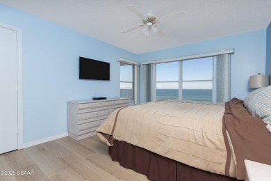 Impeccably maintained direct ocean front condo in desirable - photo 30