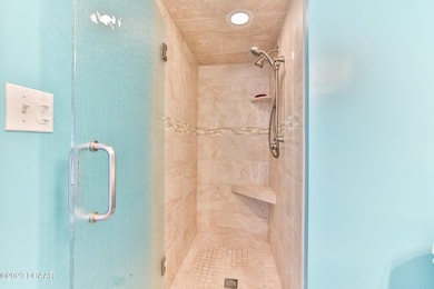 Impeccably maintained direct ocean front condo in desirable - photo 38