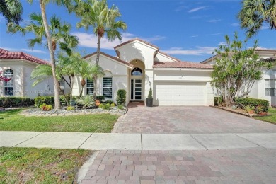 Lake Home Sale Pending in Pembroke Pines, Florida