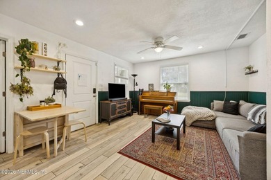 SHORT SALE!! Welcome to 2846 Cherokee Circle W, a beautifully - photo 11