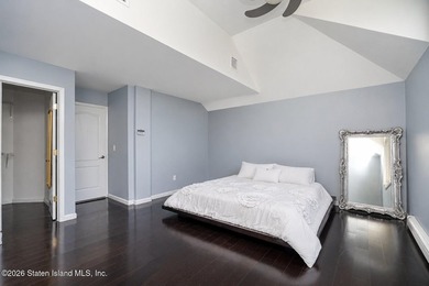 Only one 2-family home in Tottenville under 1 million! Located - photo 13